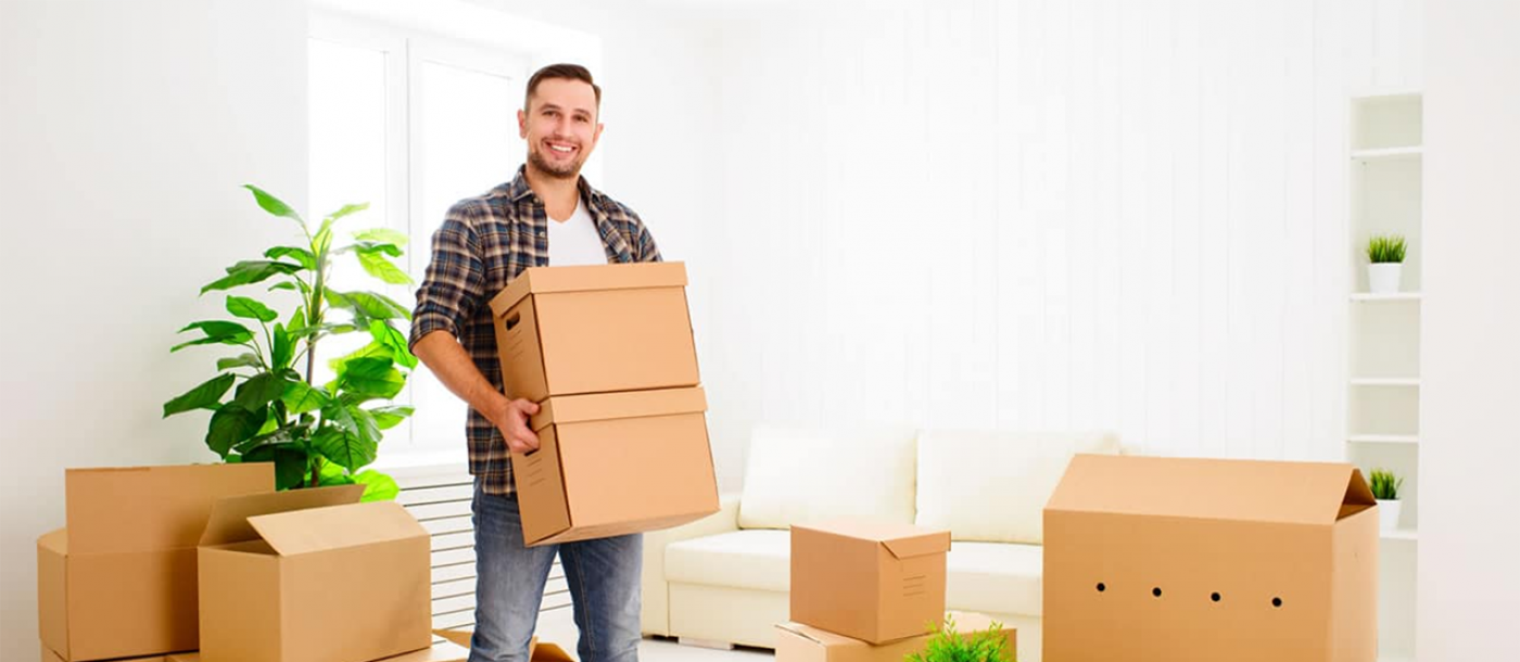 Professional and fast moving services